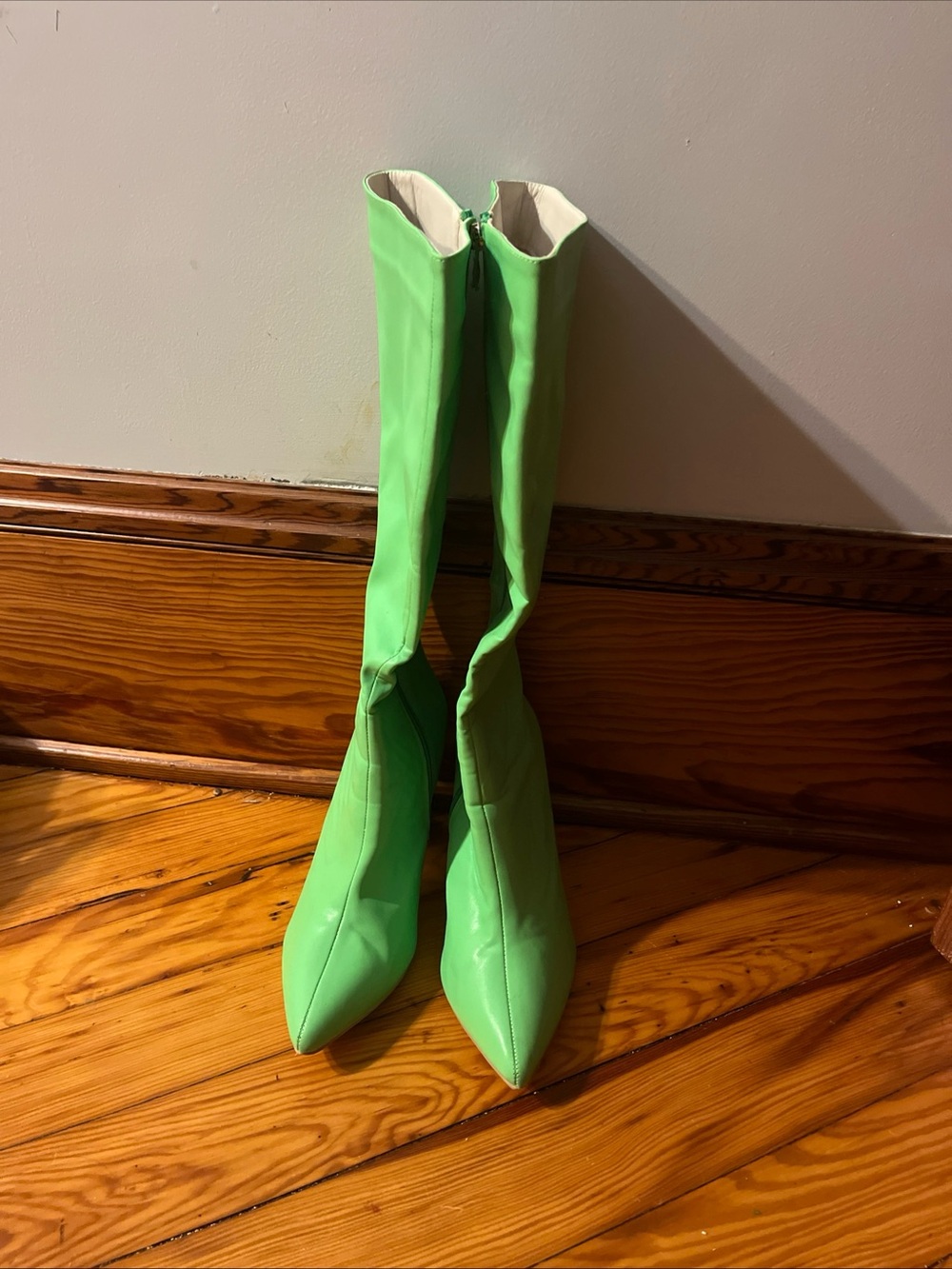 Women’s Lime Green Knee-High Pointed Toe Boots Block Heel Sz40 US9